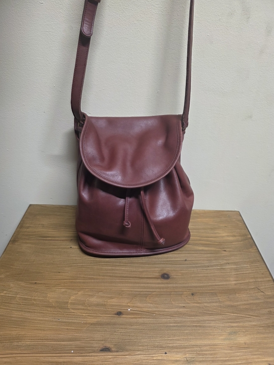 Vintage Coach- Late 1980-1990 main image 9